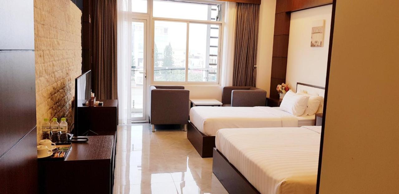 Quoc Thanh Hotel Long Khanh Eksteriør bilde