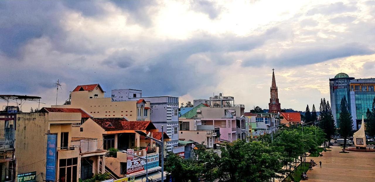 Quoc Thanh Hotel Long Khanh Eksteriør bilde