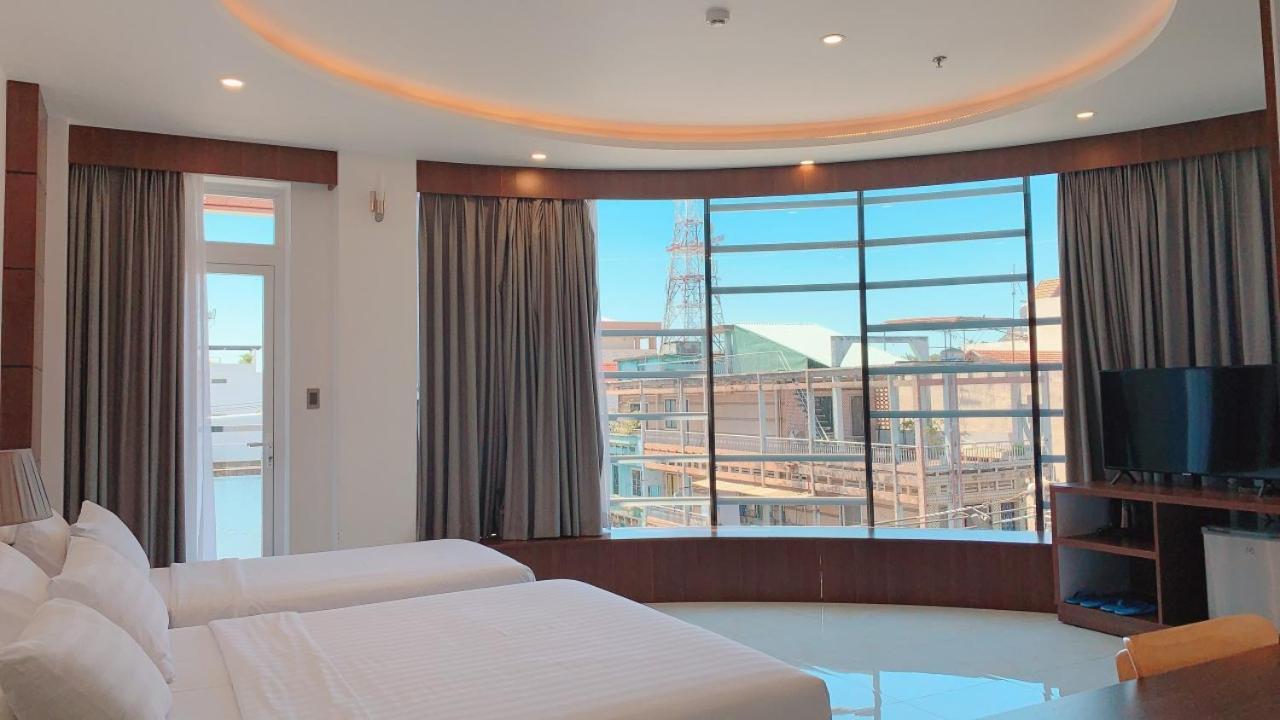 Quoc Thanh Hotel Long Khanh Eksteriør bilde