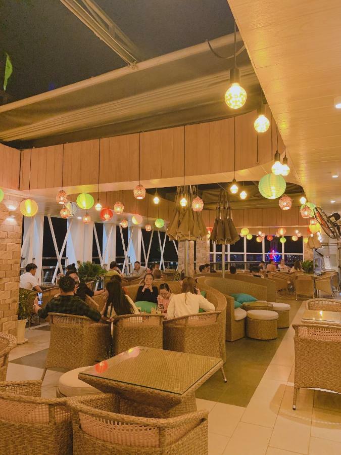 Quoc Thanh Hotel Long Khanh Eksteriør bilde
