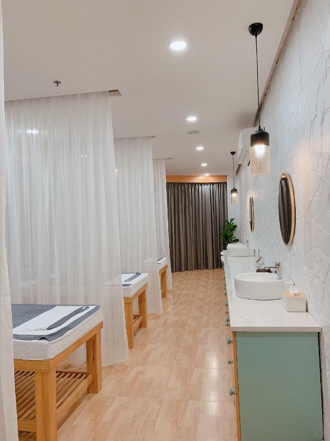 Quoc Thanh Hotel Long Khanh Eksteriør bilde