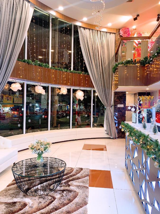 Quoc Thanh Hotel Long Khanh Eksteriør bilde
